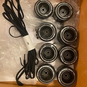 Moxi Roller Skate Wheels w/ bearings & laces ~all black Gummy wheels🖤✨